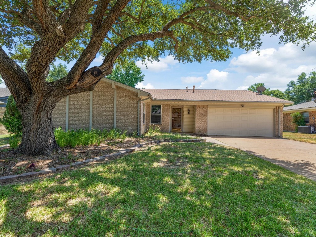 5304 Ivy Hill Drive Arlington TX 76016