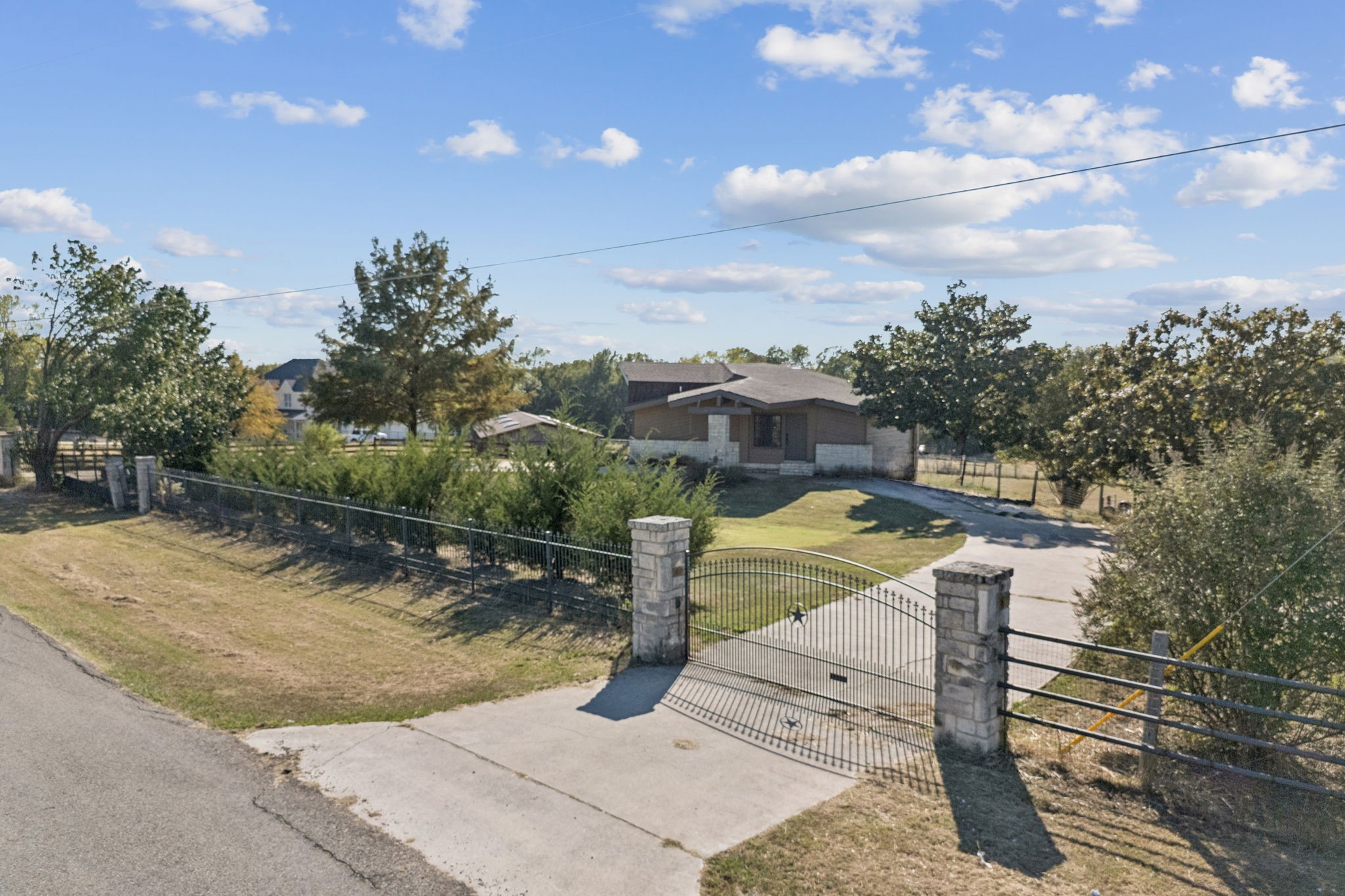 600 Long Road Lucas TX 75002