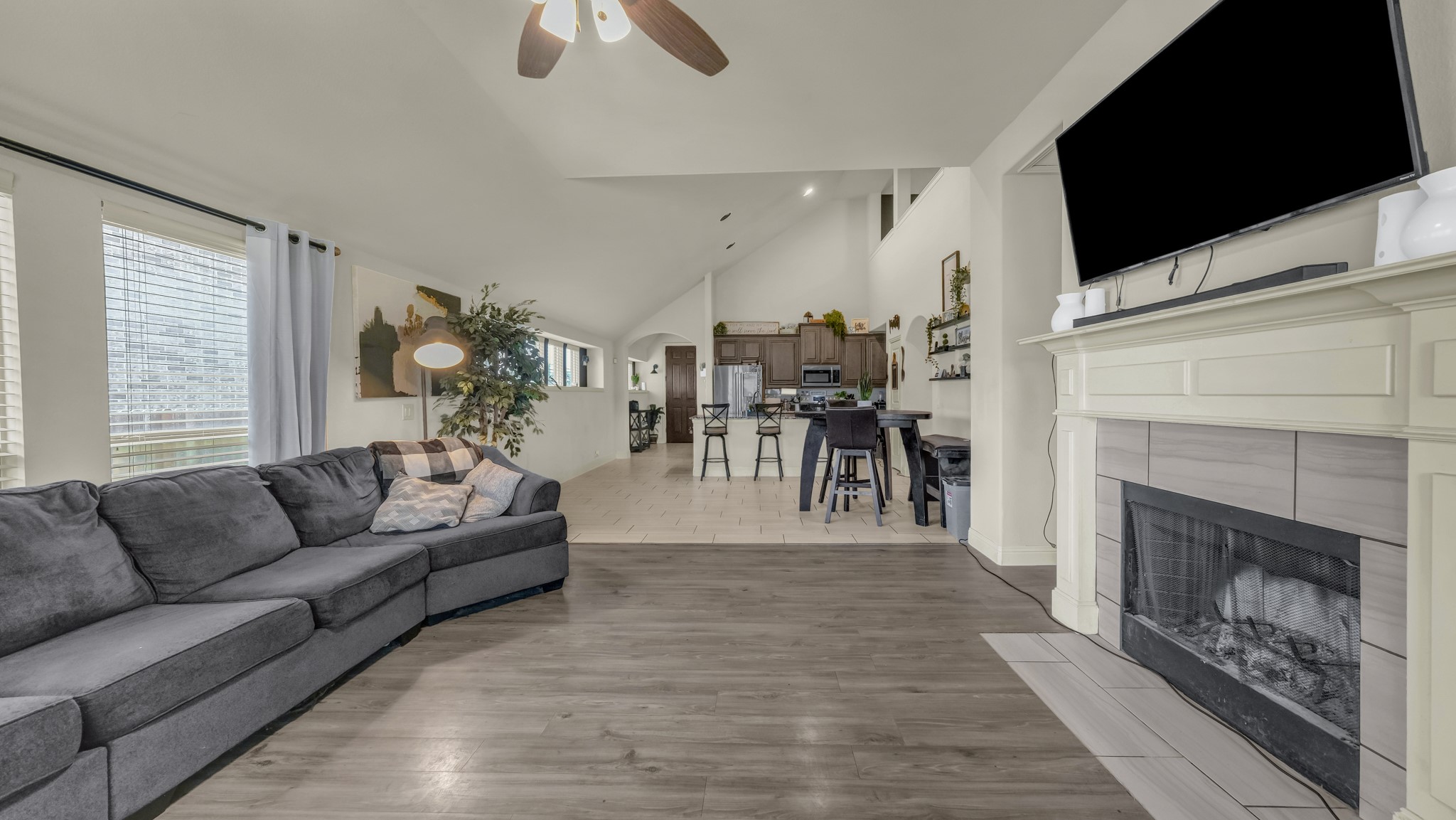 429 Joseph Lane Crowley TX 76036