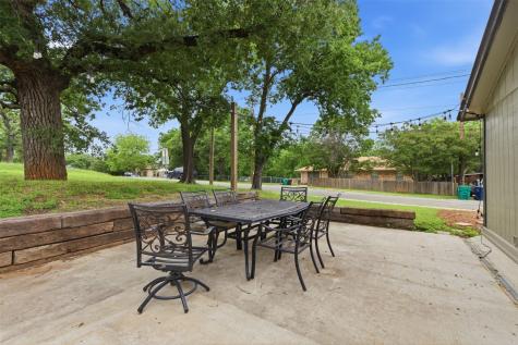 729 Hettie Street Denton TX 76209
