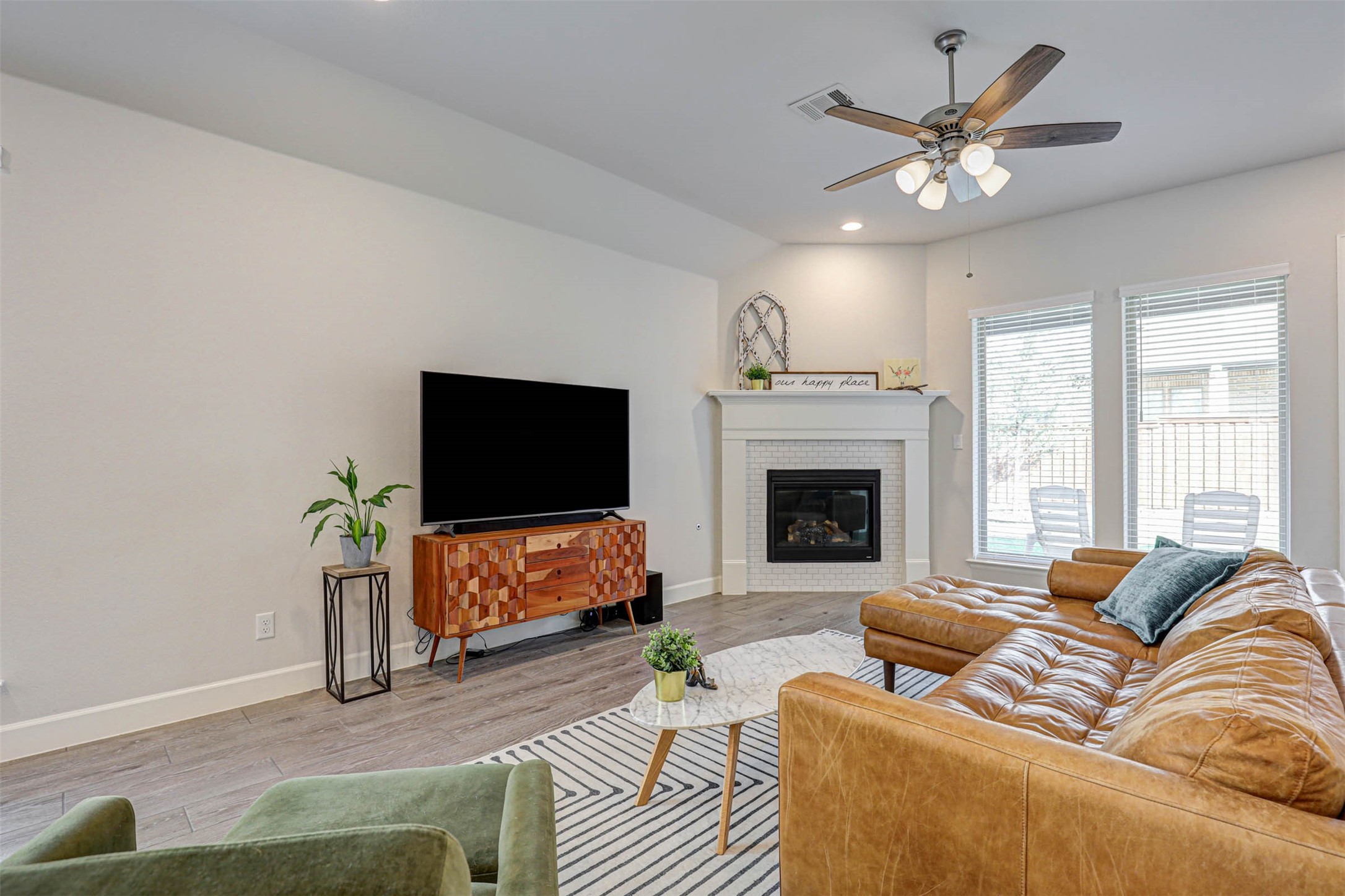 215 Buffalo Boulevard Rhome TX 76078