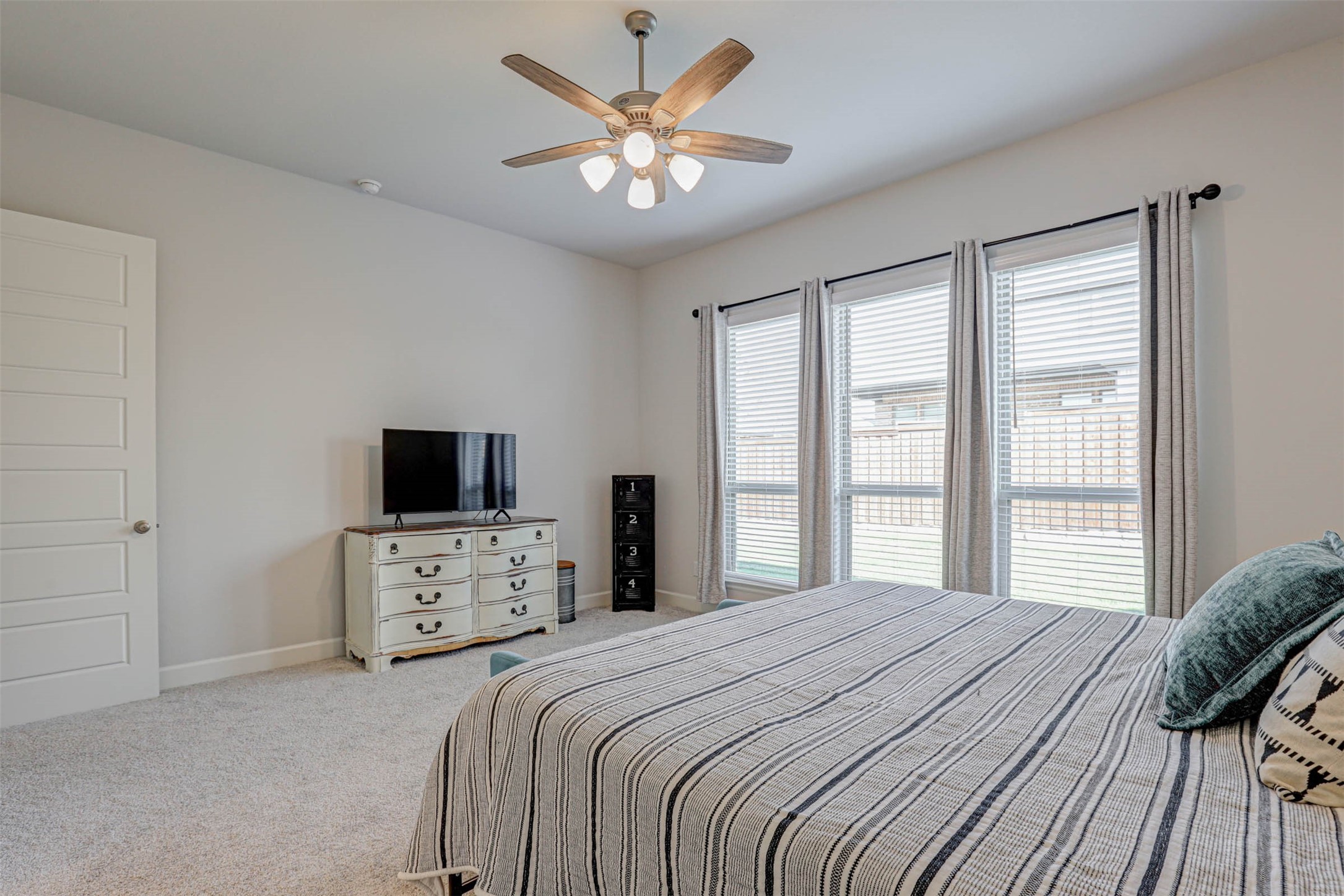 215 Buffalo Boulevard Rhome TX 76078
