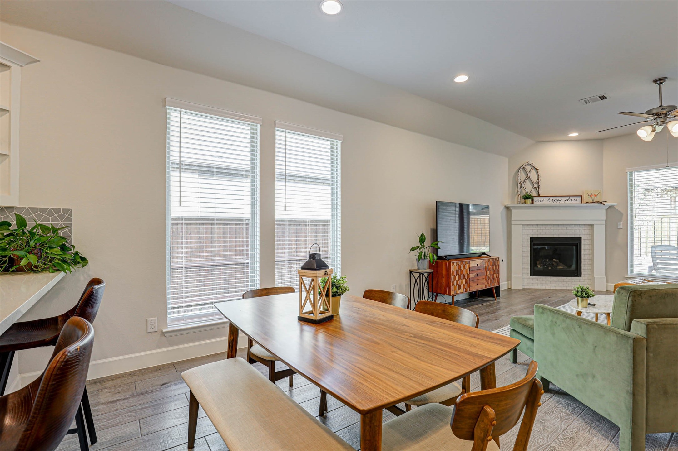 215 Buffalo Boulevard Rhome TX 76078