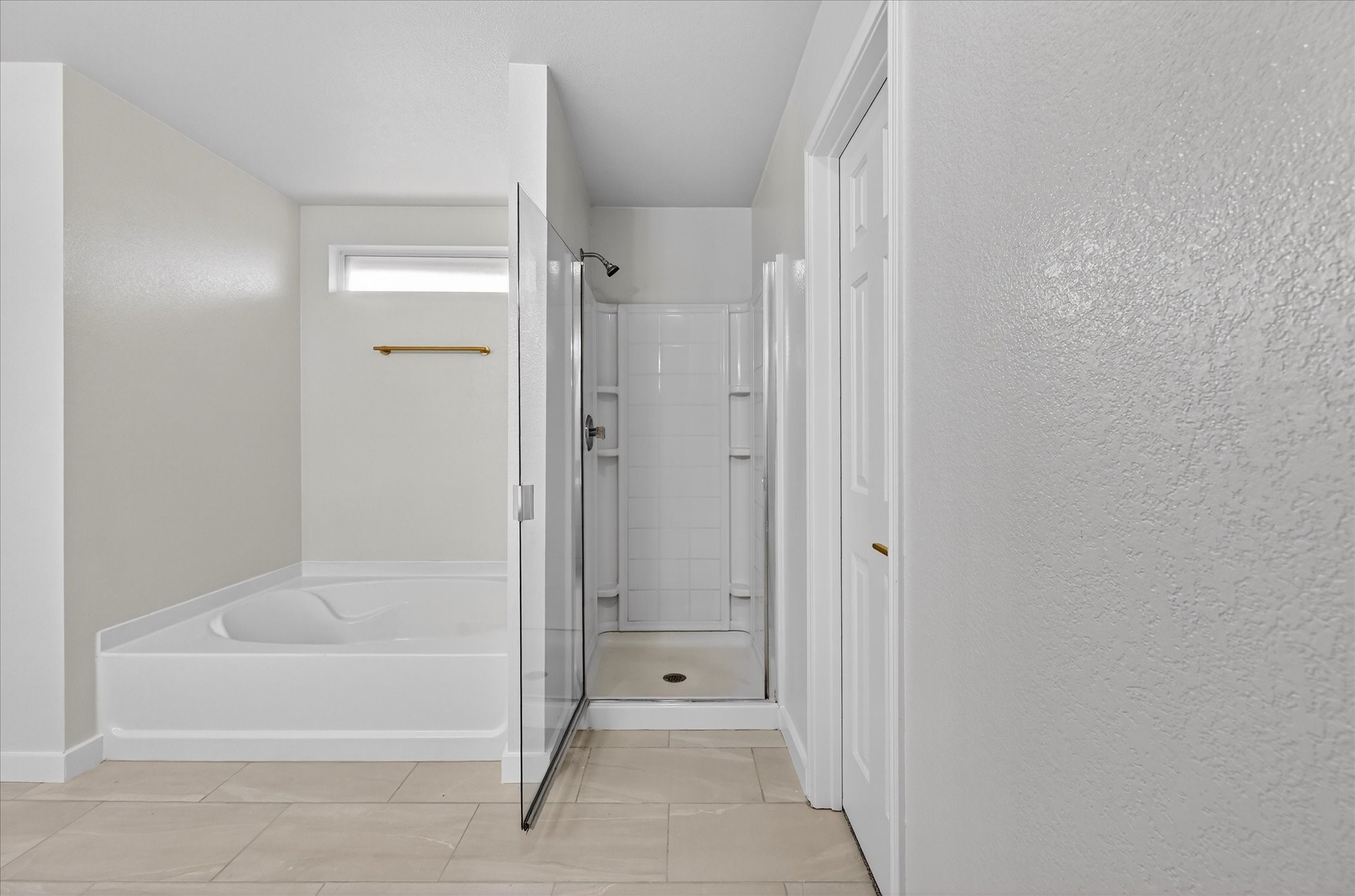 8400 Vinetree Drive Arlington TX 76002