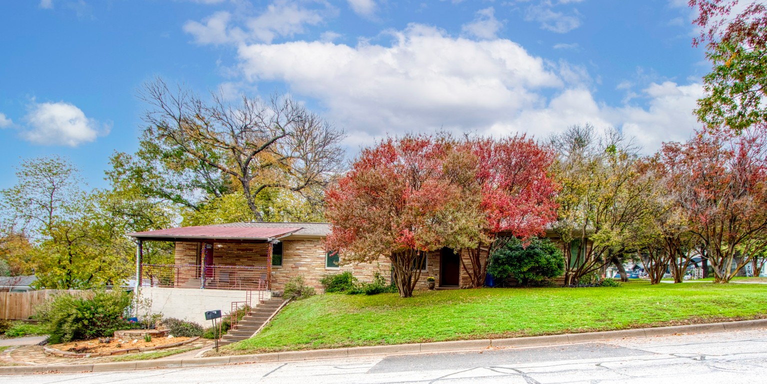 229 Mcgee Drive Fort Worth TX 76114