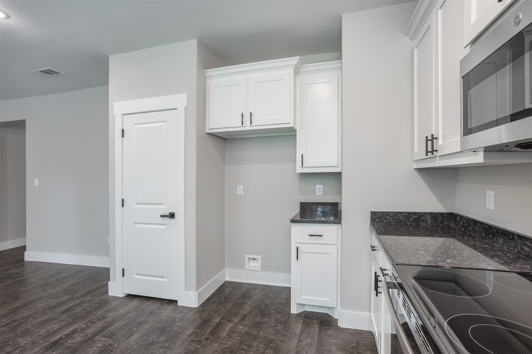 326 W Day Street Denison TX 75020