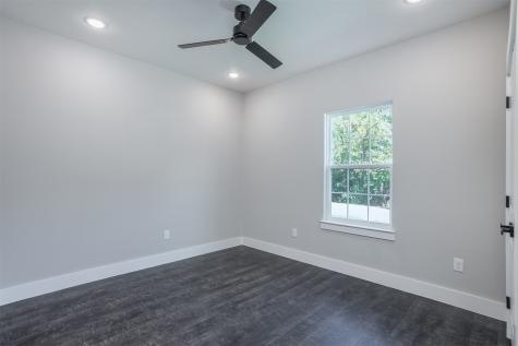 326 W Day Street Denison TX 75020