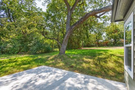 326 W Day Street Denison TX 75020