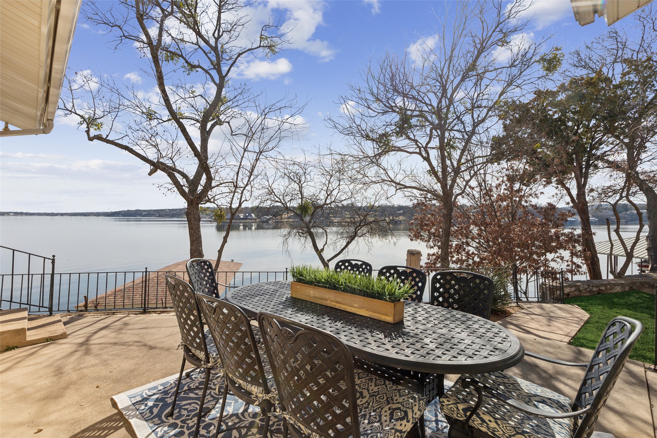 648 S Rough Creek Court Granbury TX 76048