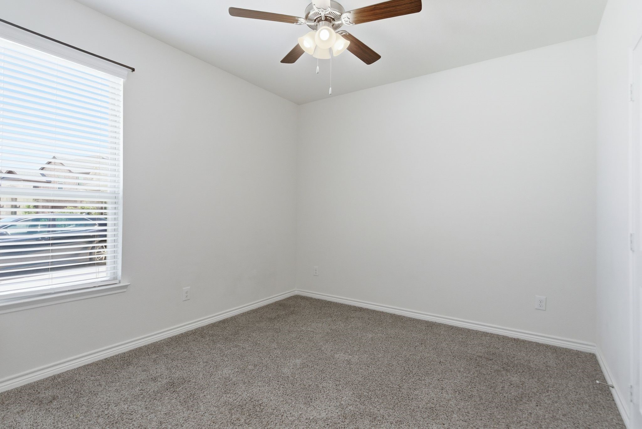 2825 Jasper Trail Aubrey TX 76227