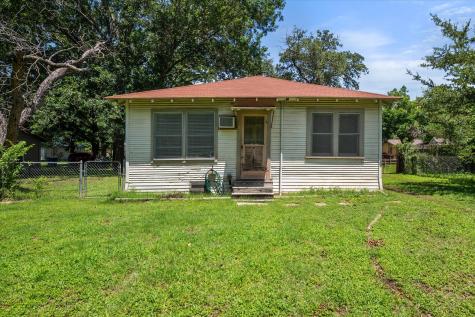 115 Woodland Avenue Corsicana TX 75110