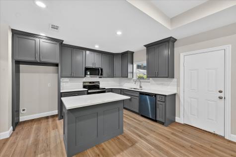2009 W Sherman Street Paris TX 75460