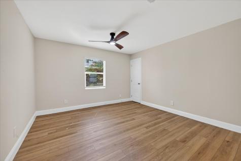 2009 W Sherman Street Paris TX 75460