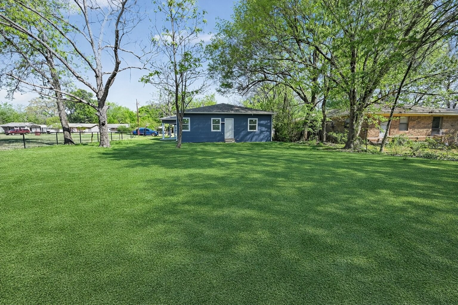 2009 W Sherman Street Paris TX 75460