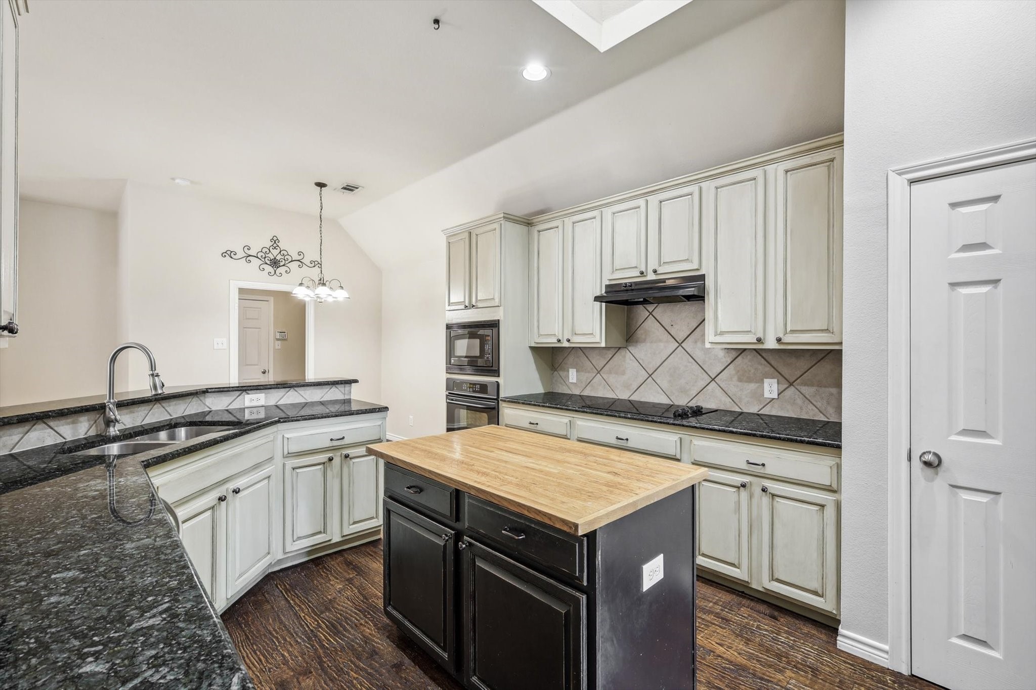 3853 Guadalupe Lane Frisco TX 75034