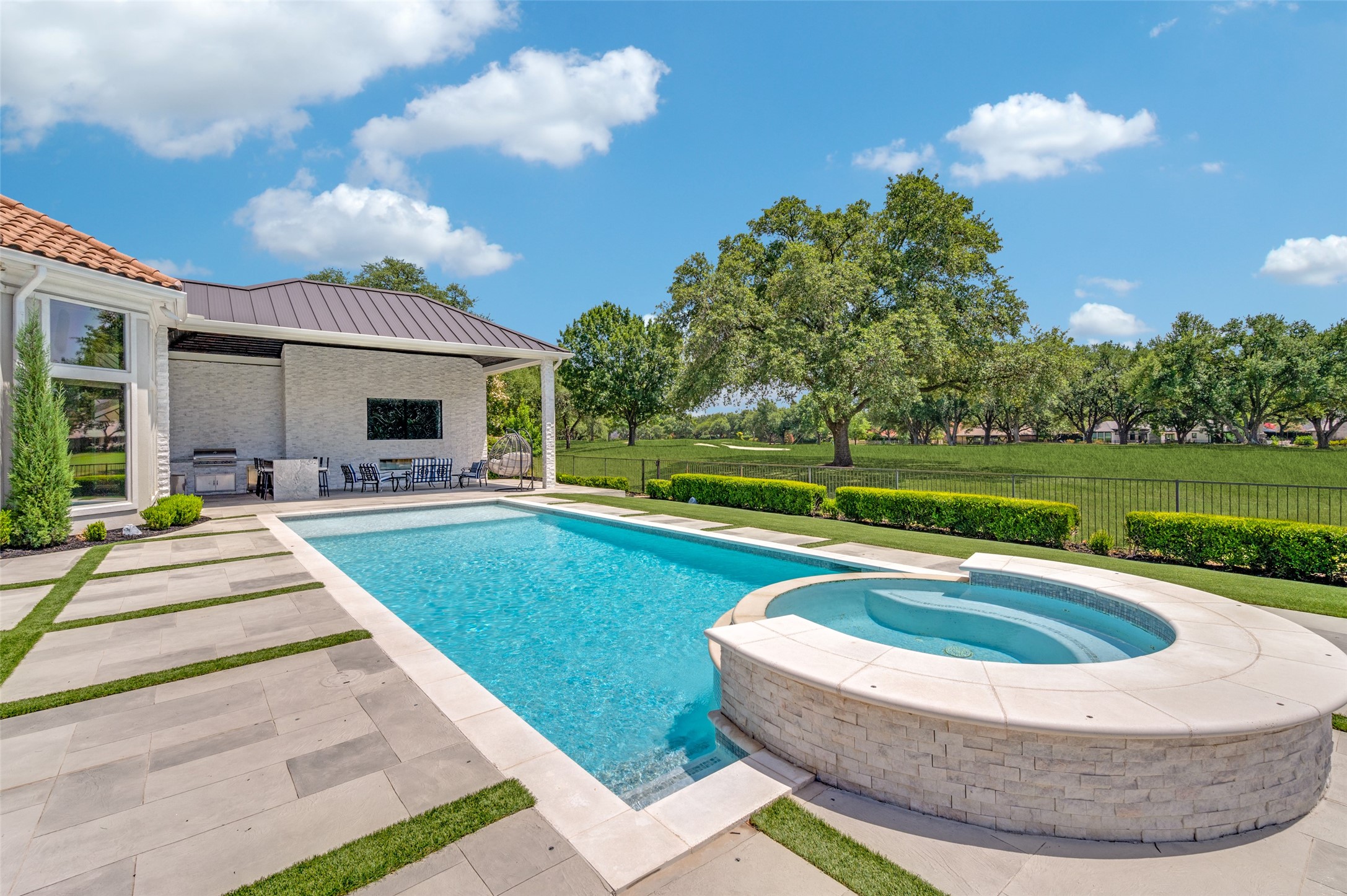 5230 Westgrove Drive Dallas TX 75248