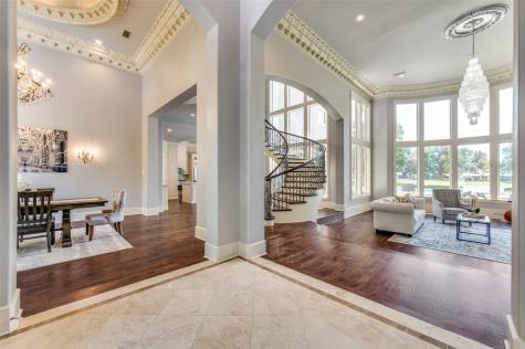 5230 Westgrove Drive Dallas TX 75248