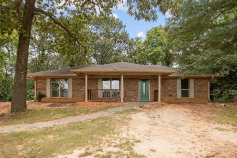 413 Mallory Street Lindale TX 75771
