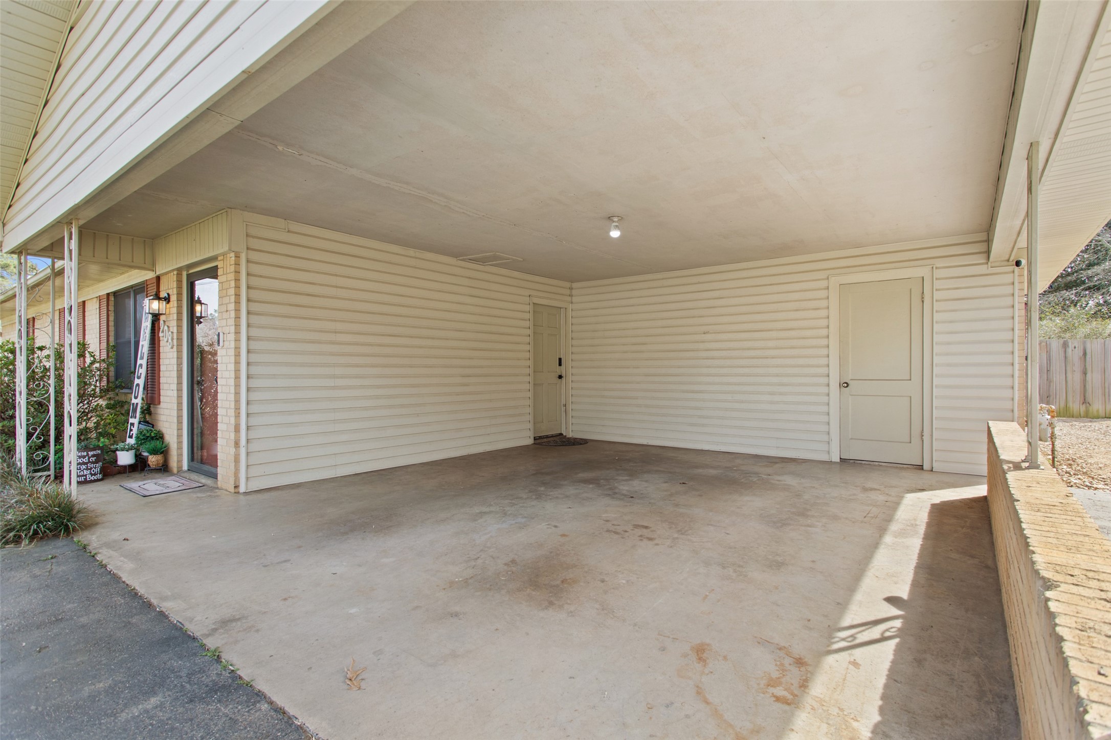 208 Dancer Drive Longview TX 75604
