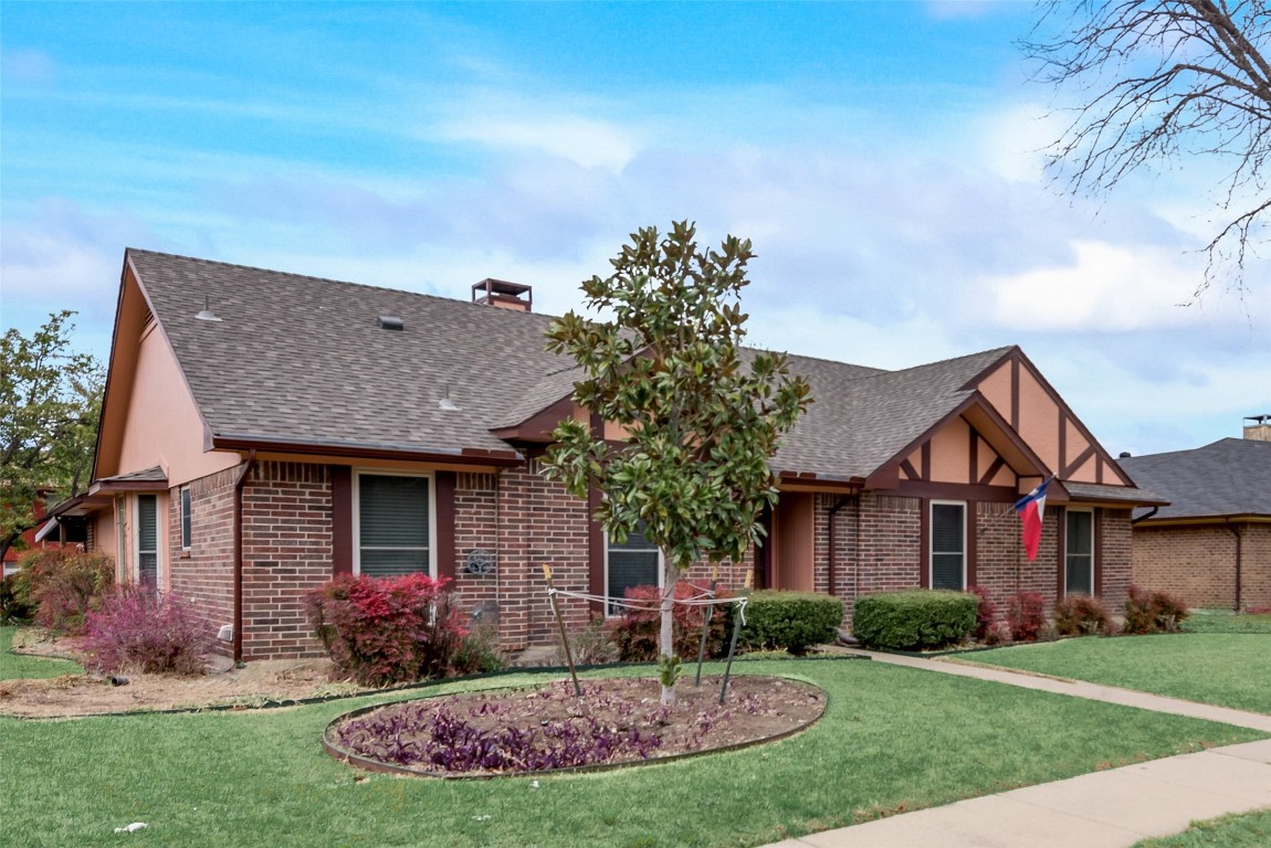 1617 Glencairn Lane Lewisville TX 75067