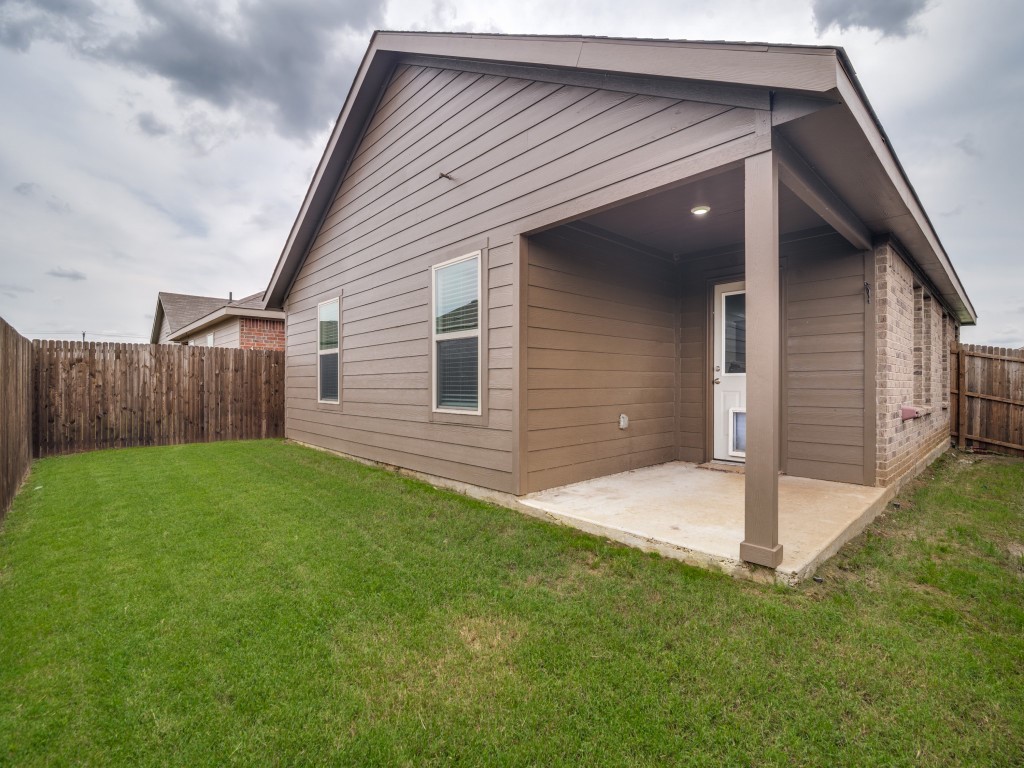 911 Corral Street Royse City TX 75189
