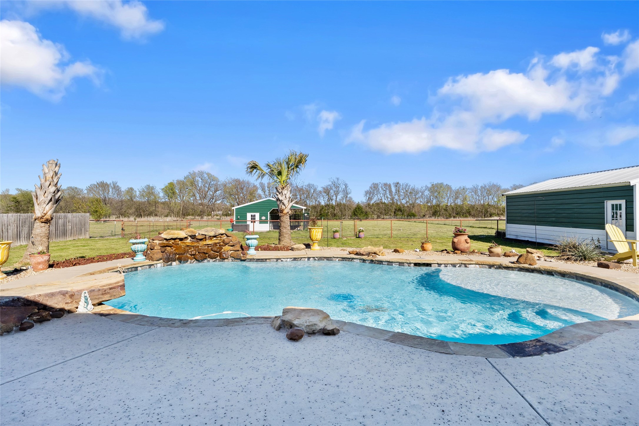 175 County Road 2748 Caddo Mills TX 75135