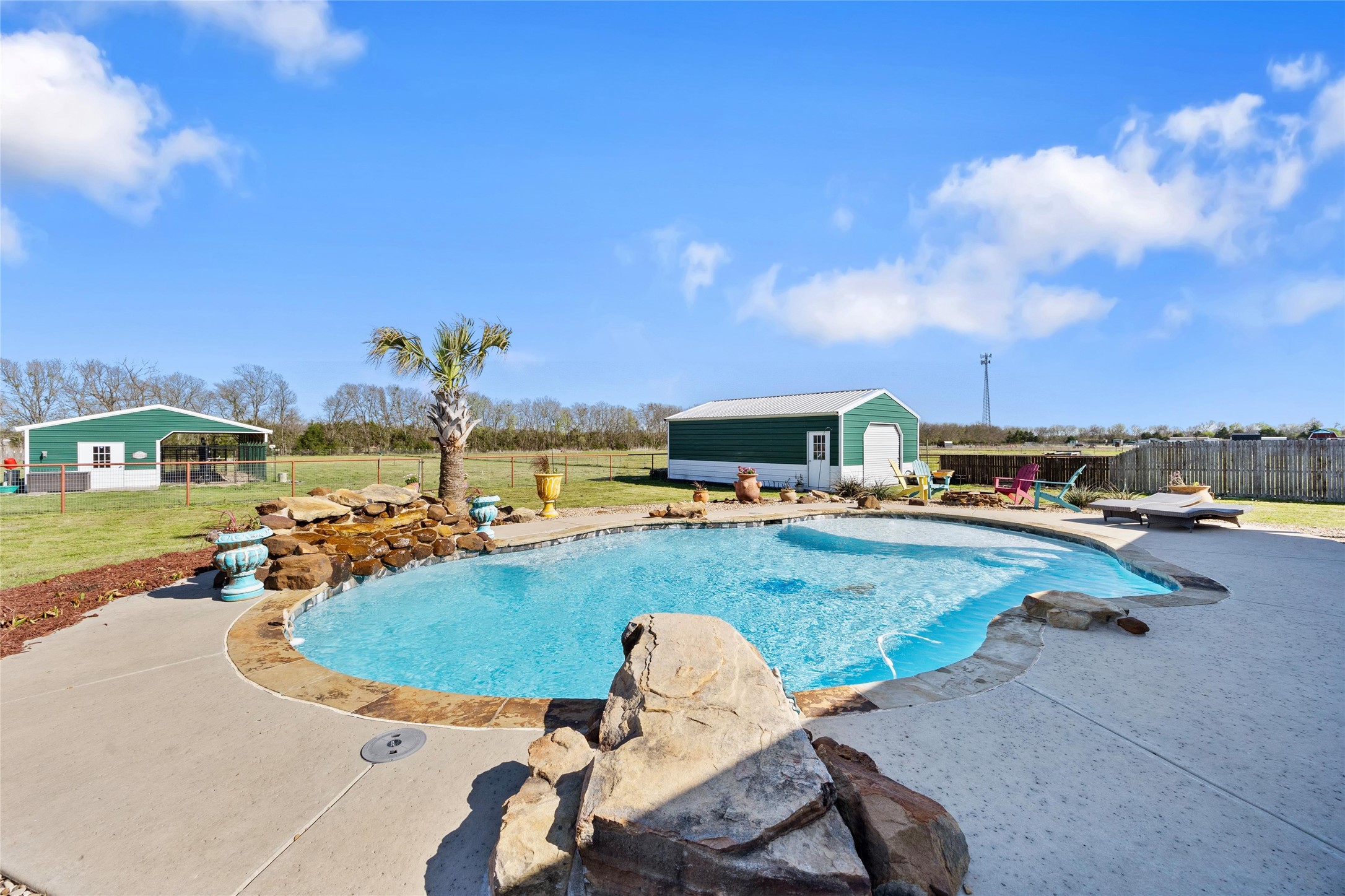 175 County Road 2748 Caddo Mills TX 75135