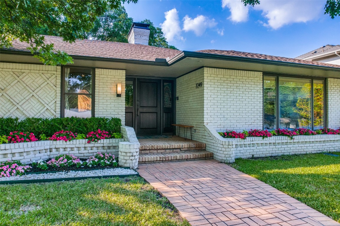 7249 Kenny Lane Dallas TX 75230