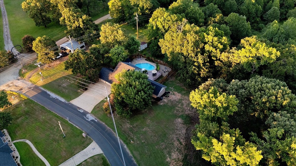1408 E Lake Drive Gladewater TX 75657