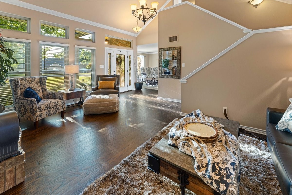 1408 E Lake Drive Gladewater TX 75657