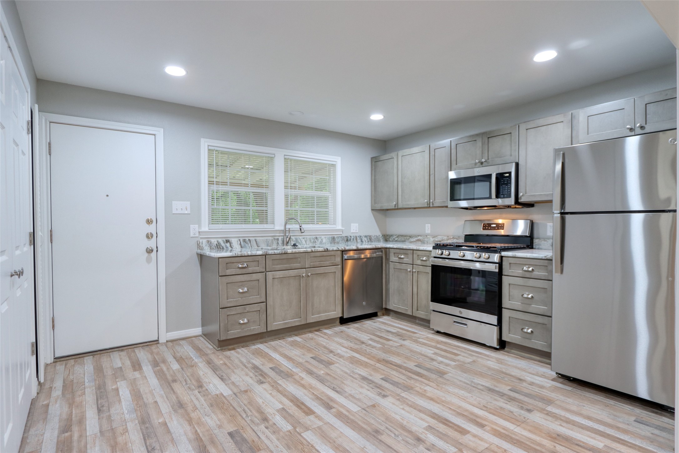1545 Reuter Avenue Waco TX 76708