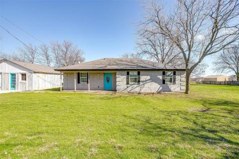 8616 Clearview Drive Joshua TX 76058