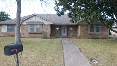 1025 Cloverdale Lane Desoto TX 75115