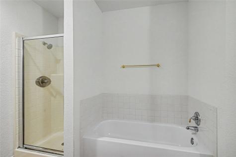 1504 Clover Lane Granbury TX 76048