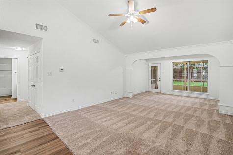 1504 Clover Lane Granbury TX 76048