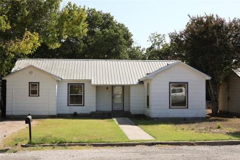 710 S Avenue I Clifton TX 76634