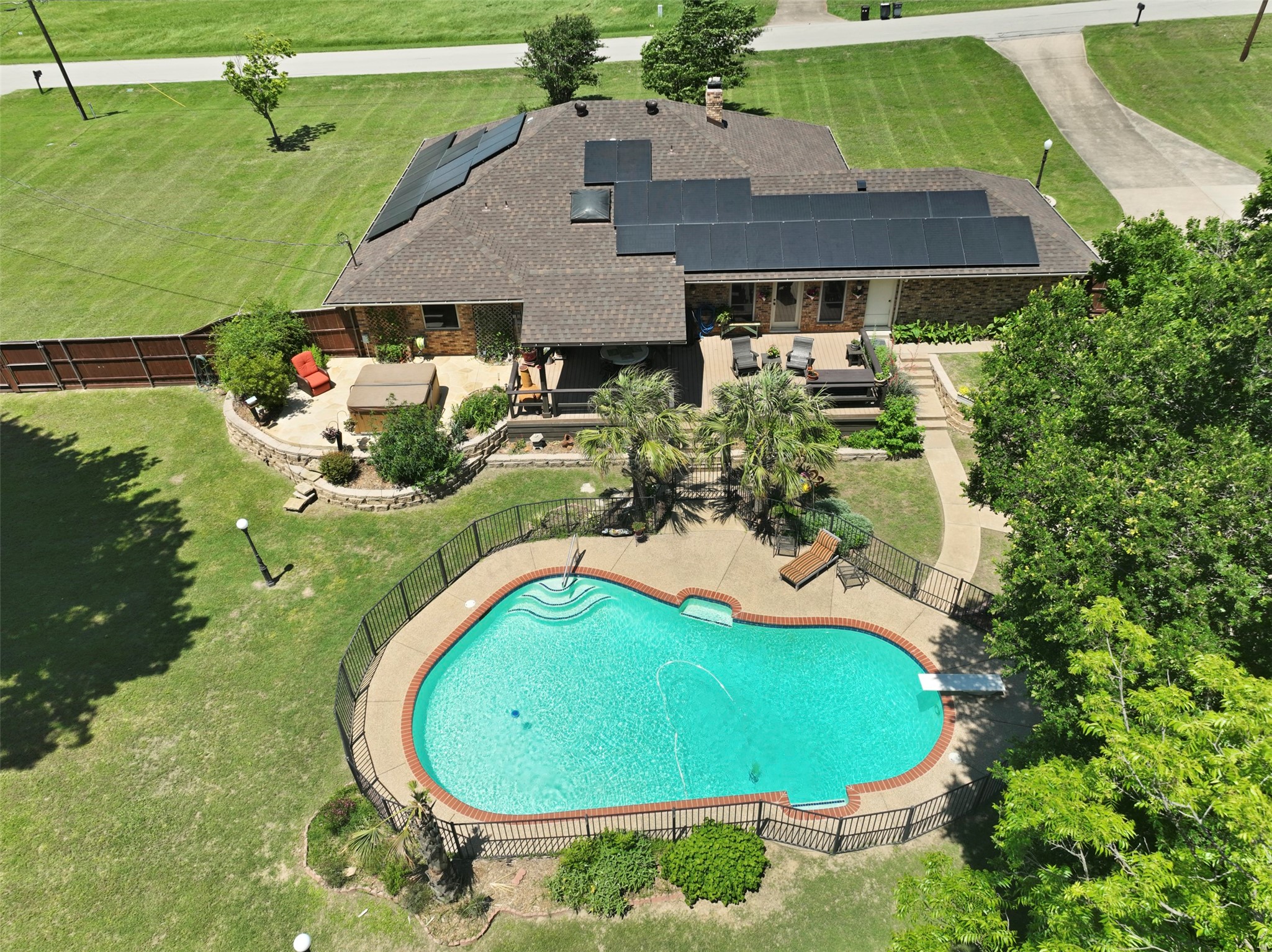 5610 Springbrook Drive Midlothian TX 76065