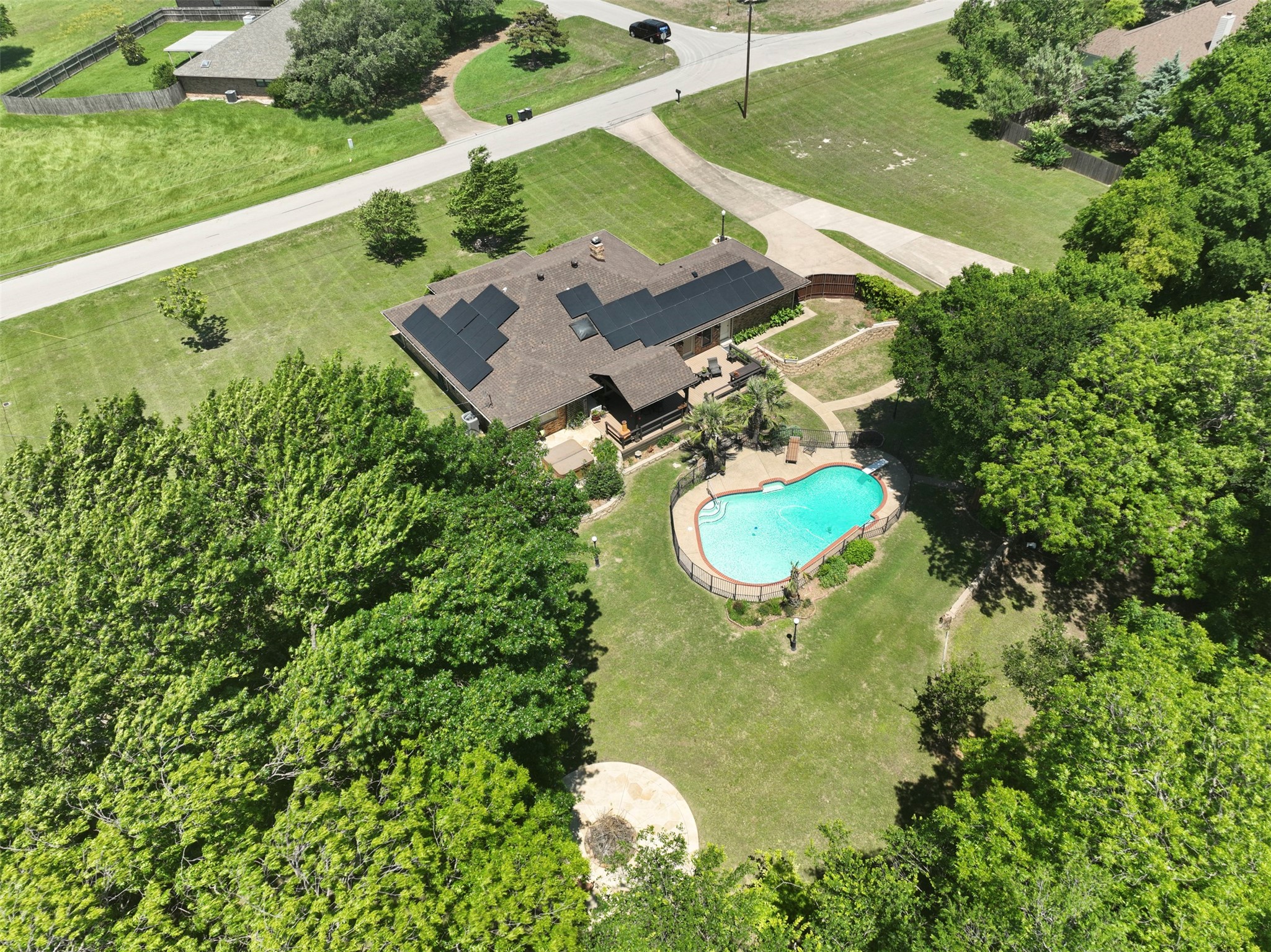 5610 Springbrook Drive Midlothian TX 76065