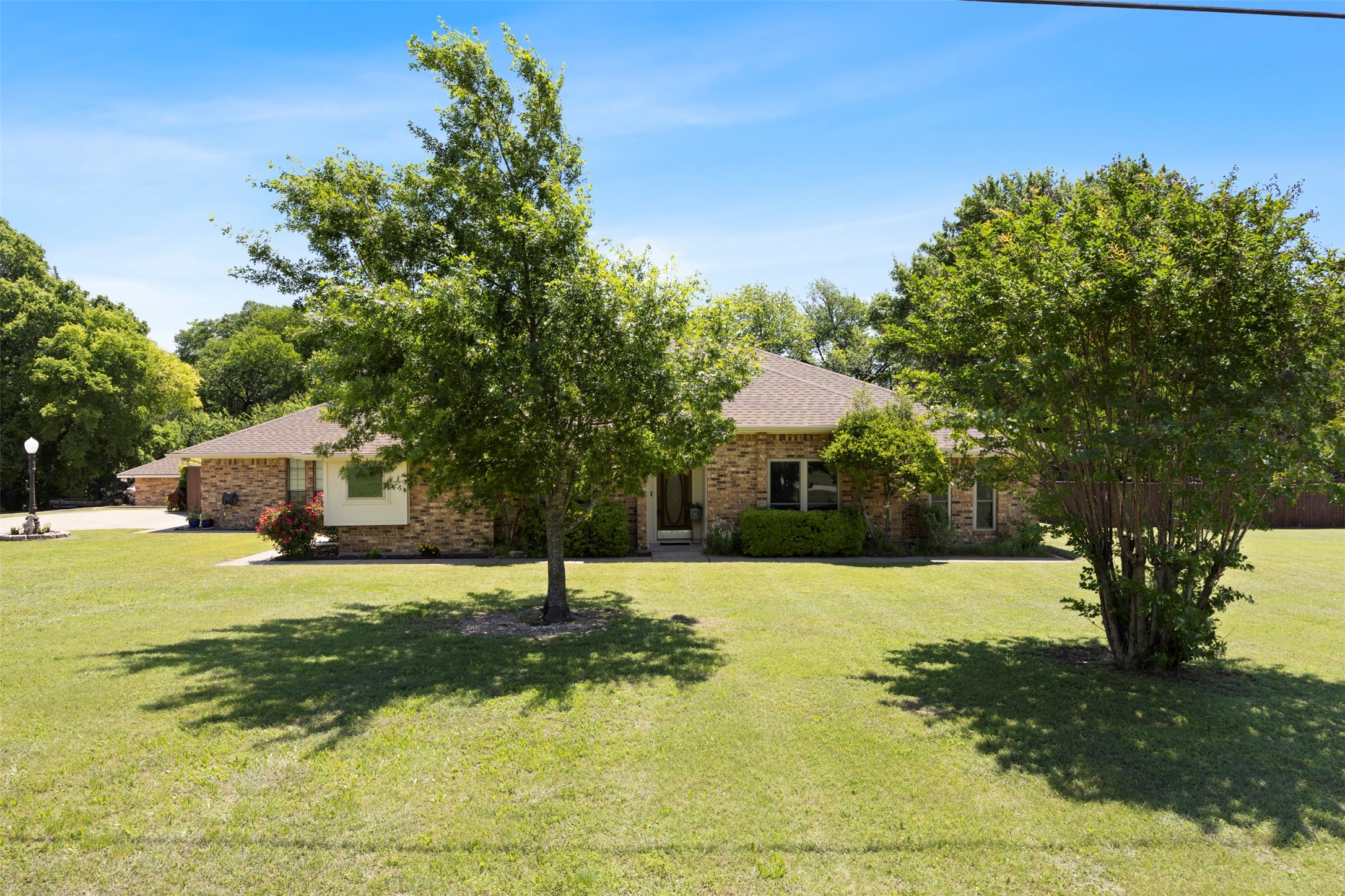 5610 Springbrook Drive Midlothian TX 76065