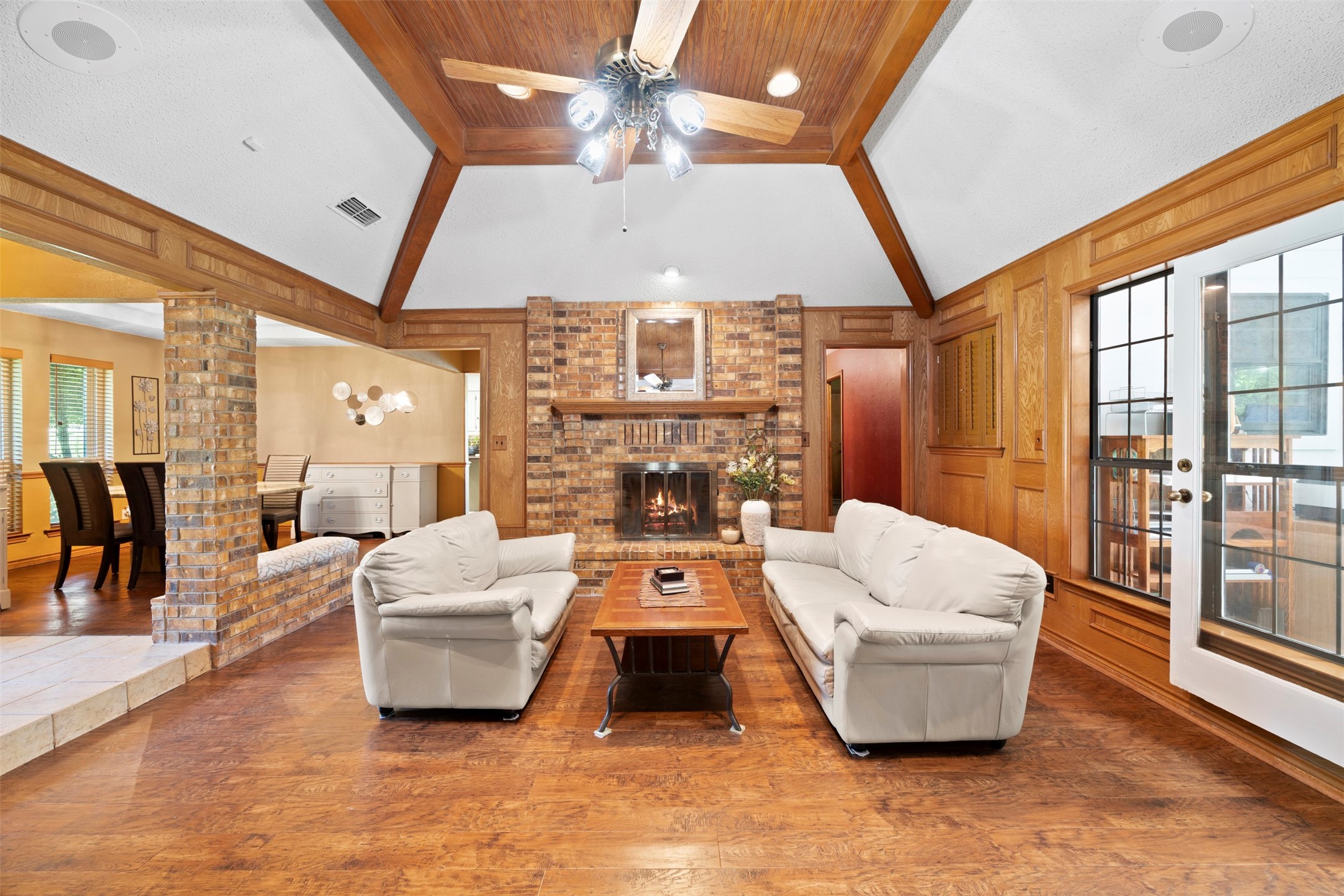 5610 Springbrook Drive Midlothian TX 76065