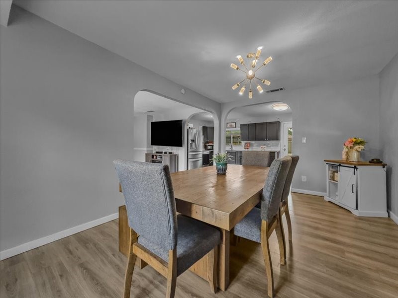 1310 E Inwood Drive Arlington TX 76010