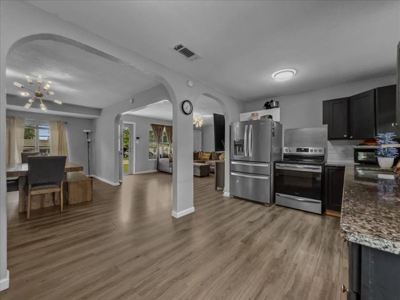 1310 E Inwood Drive Arlington TX 76010