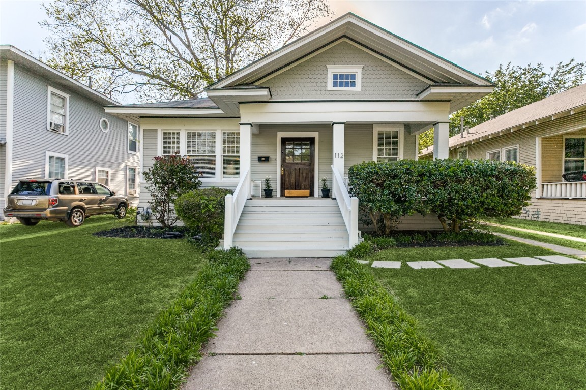 112 S Winnetka Avenue Dallas TX 75208