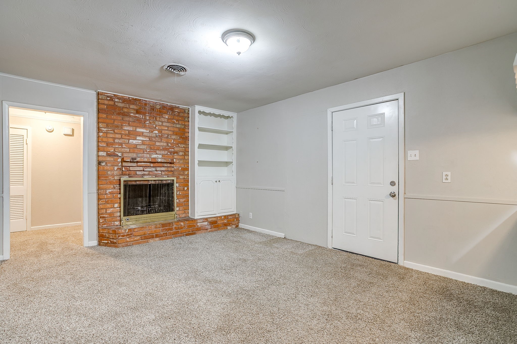 2008 Terbet Lane Fort Worth TX 76112