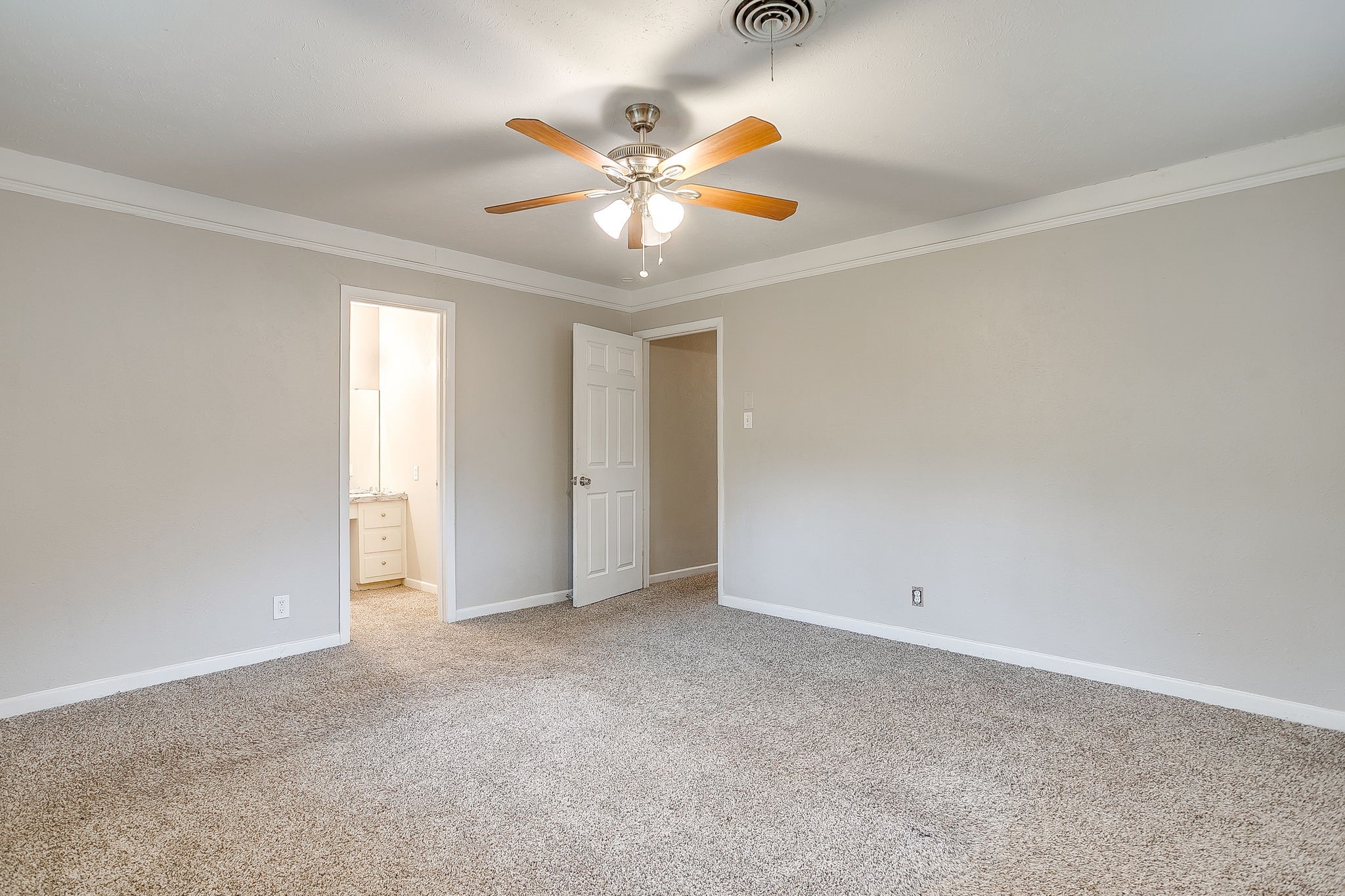 2008 Terbet Lane Fort Worth TX 76112