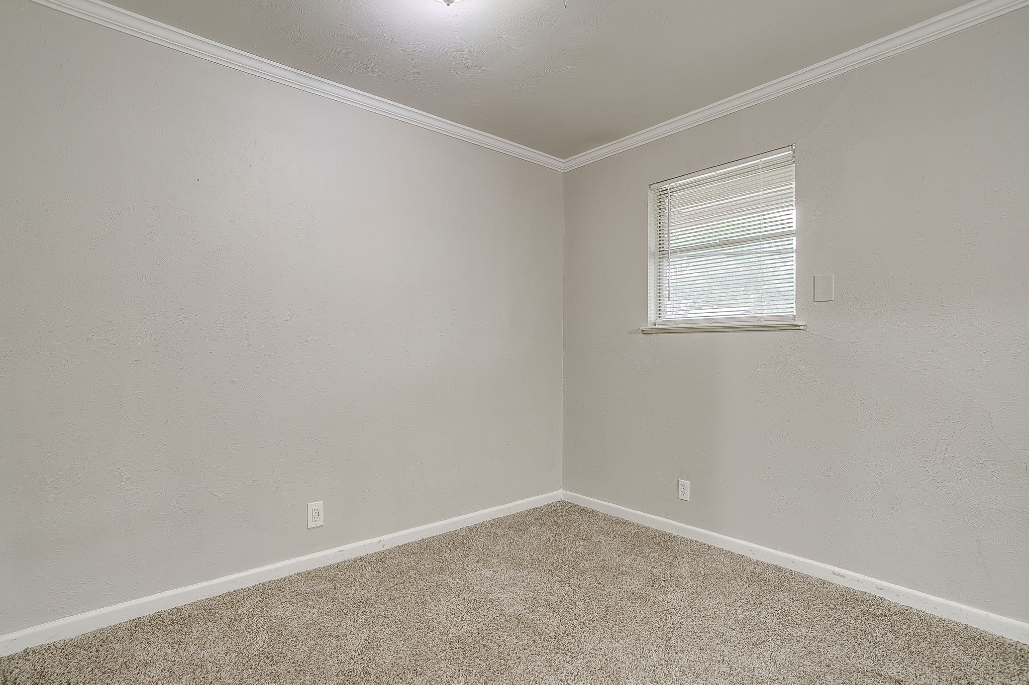 2008 Terbet Lane Fort Worth TX 76112
