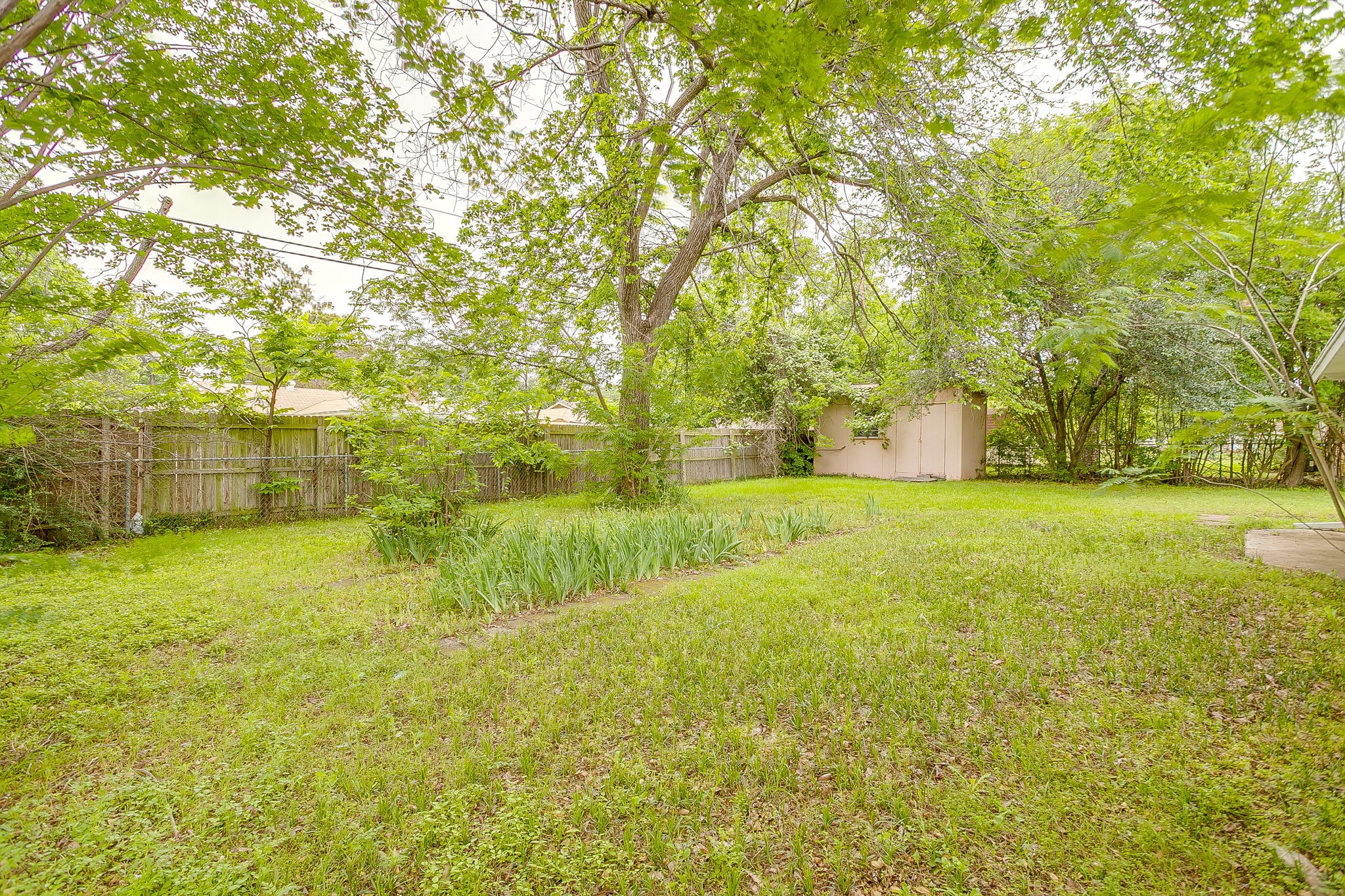 2008 Terbet Lane Fort Worth TX 76112