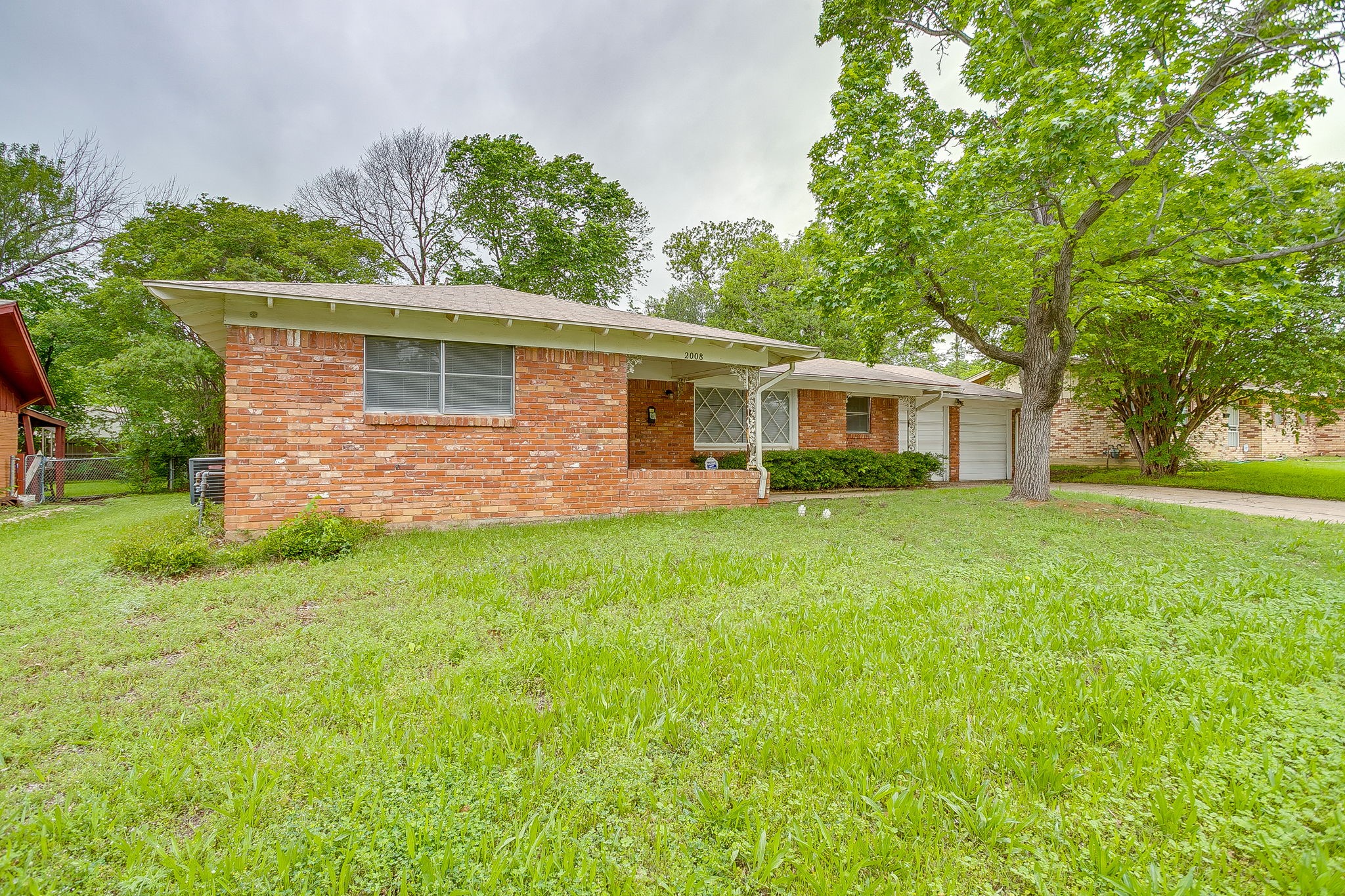 2008 Terbet Lane Fort Worth TX 76112