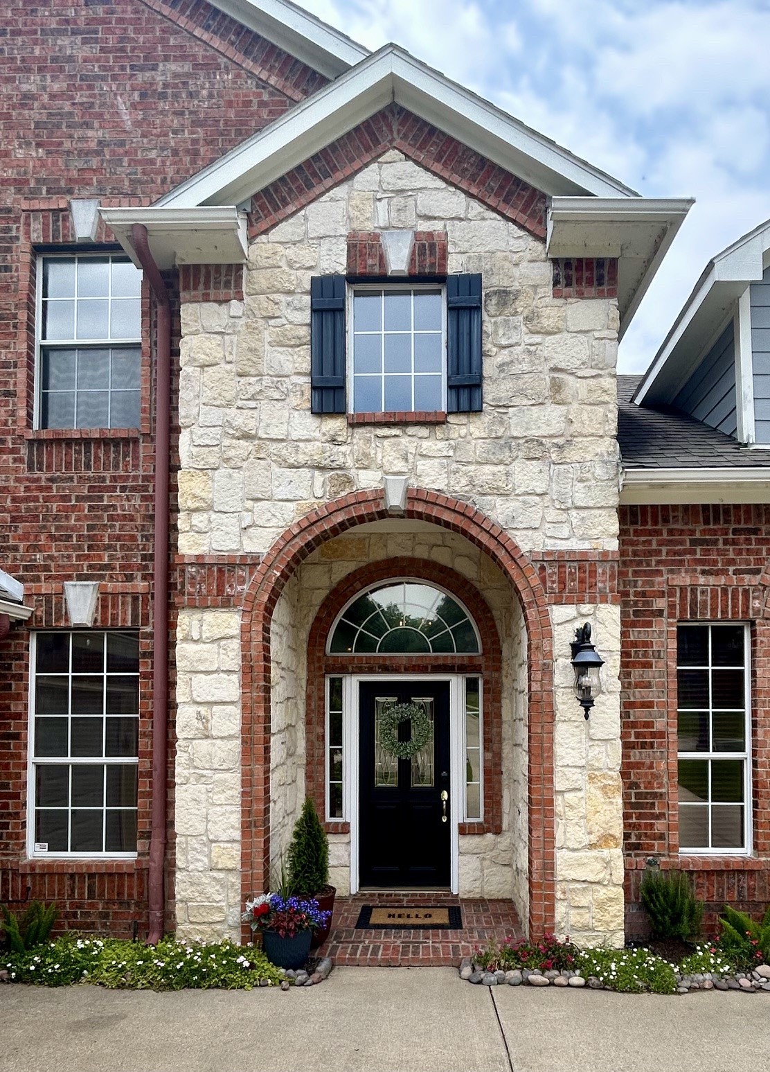 2402 Indian Trail Rowlett TX 75088