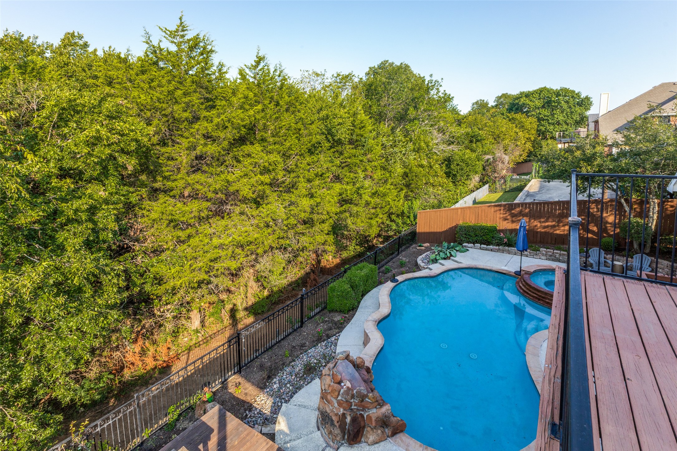 2402 Indian Trail Rowlett TX 75088